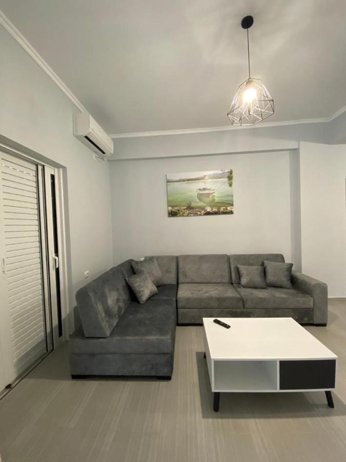 Sunmoon Apartments Sarande Bagian luar foto